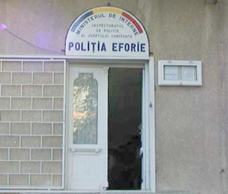 RAZII în EFORIE! AMENZI pentru NERESPECTAREA DISTANȚĂRII pe PLAJĂ!